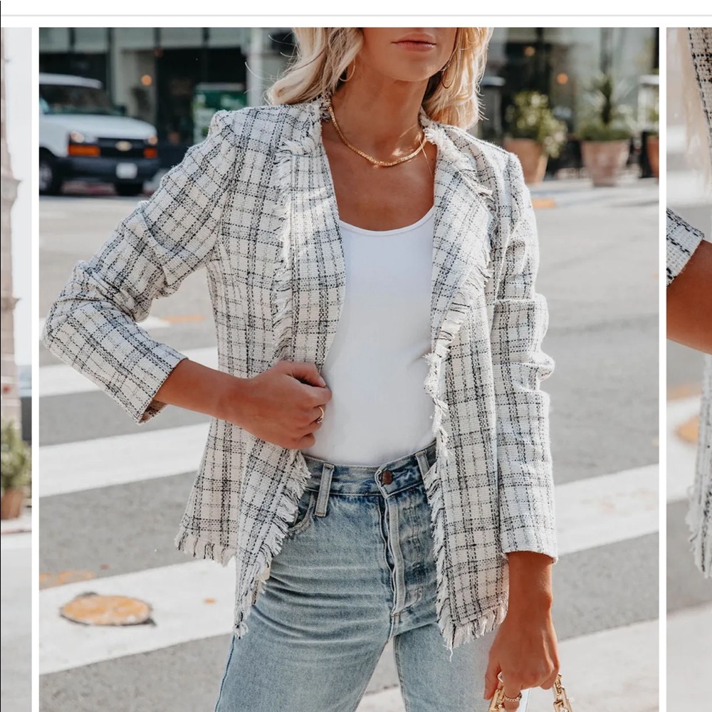 Vici, Leala Pocketed Frayed Tweed Blazer, size small, never worn
